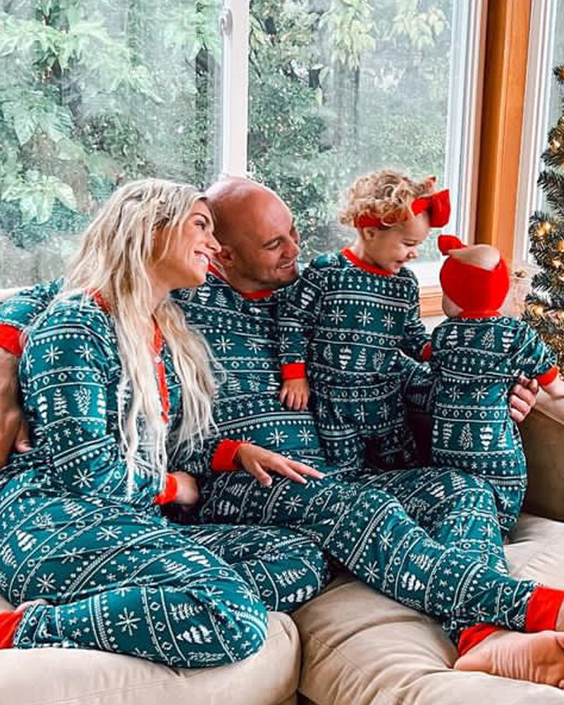 Weihnachts-Crew – Passender Weihnachtspyjama für die ganze Familie